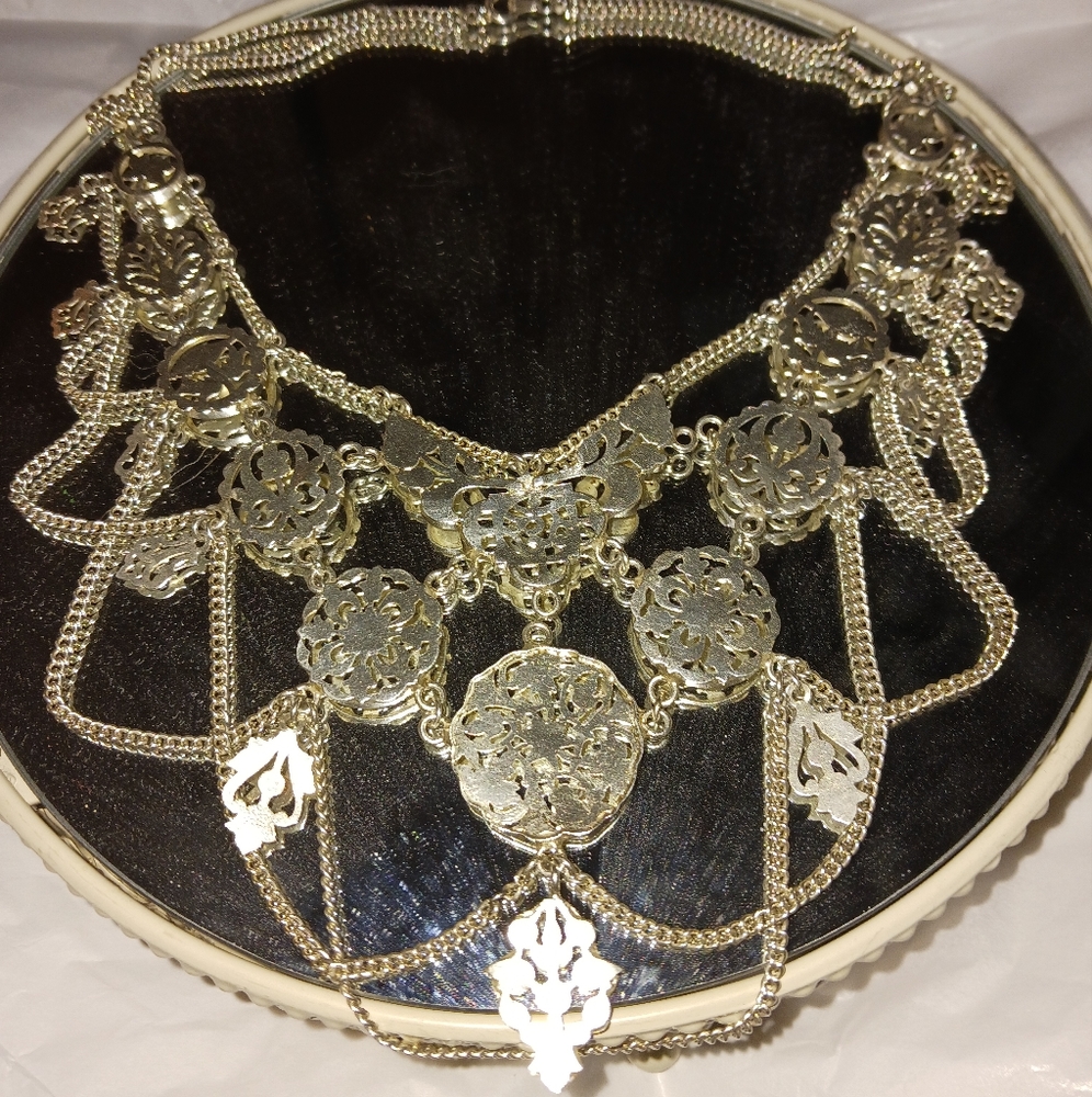 Sterling silver necklace (stamped sterling)